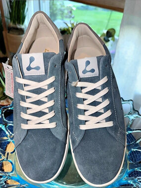 LAZO Halo Tongue Graphic Eco Suede Sneakers Aquamarine Blue Women’s 8.5 NIB